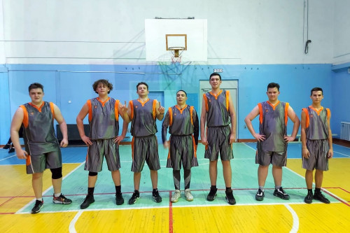 Баскетболисты факультета СПО выиграли в товарищеской встрече со школой №26 