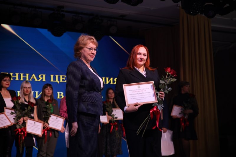 Волонтеры АмГУ награждены премией губернатора Амурской области